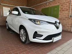 Weiß Gebraucht 2021 Renault Zoe Experience Kleinwagen | 16.997 € (Teuer)