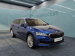 Blau Gebraucht 2025 Skoda Superb Kombi | 43.949 €