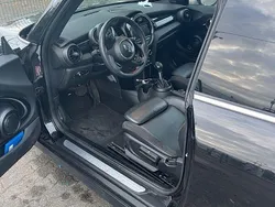 Schwarz Gebraucht 2017 Mini Cooper S Kleinwagen | 18.500 € (Etwas zu teuer)