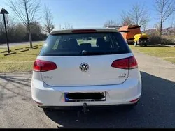 Weiß Gebraucht 2015 VW Golf VII Trendline Limousine | 14.350 € (Fairer Preis)
