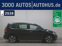 Deep black perleffekt Gebraucht 2021 VW Touran Highline Van / Kleinbus | 17.980 € (Superpreis)