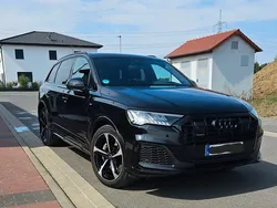 Schwarz Gebraucht 2024 Audi Q7 S-Line SUV | 69.000 € (Guter Preis)