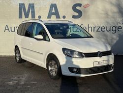 Weiß Gebraucht 2014 VW Touran Highline Van / Kleinbus | 7.999 € (Guter Preis)