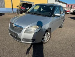 Silber Gebraucht 2008 Skoda Fabia Kleinwagen | 700 € (Superpreis)
