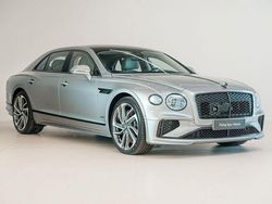 Silber Gebraucht 2025 Bentley Flying Spur Limousine | 299.999 €