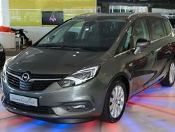 Grau Gebraucht 2017 Opel Zafira Tourer Business Innovation Van / Kleinbus | 11.950 € (Etwas zu teuer)