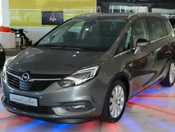 Grau Gebraucht 2017 Opel Zafira Tourer Business Innovation Van / Kleinbus | 11.950 € (Guter Preis)