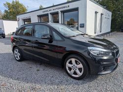 Schwarz Gebraucht 2017 BMW 218 Advantage Kombi | 13.990 € (Fairer Preis)