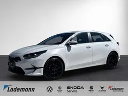 Deluxeweiss Gebraucht 2021 Kia Ceed Spirit Limousine | 22.919 € (Fairer Preis)