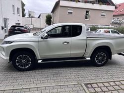 Weiß Gebraucht 2020 Mitsubishi L200 Abholung | 37.900 €