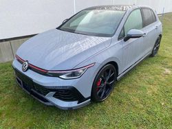 Grau Neu 2025 VW Golf VIII GTI Clubsport Limousine | 43.820 € (Fairer Preis)