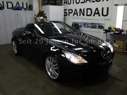 Schwarz metallic Gebraucht 2009 Mercedes SLK200 Cabrio | 16.985 € (Teuer)
