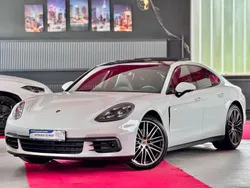 Pure white Gebraucht 2017 Porsche Panamera 4S Limousine | 65.800 € (Fairer Preis)