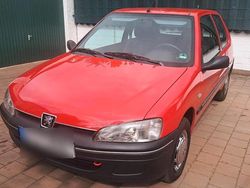 Gebraucht 1999 Peugeot 106 Kleinwagen | 2.800 €