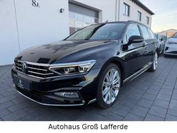Schwarz Gebraucht 2023 VW Passat R-line Kombi | 29.490 € (Fairer Preis)