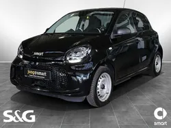Karosserie in black Gebraucht 2020 Smart ForFour Electric Drive Limousine | 10.890 € (Etwas zu teuer)