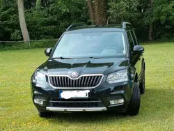 Schwarz Gebraucht 2014 Skoda Yeti SUV | 9.450 € (Guter Preis)
