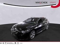 Deep black perleffekt Gebraucht 2022 VW Golf VIII R-line Kombi | 26.330 € (Guter Preis)