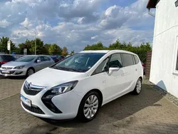 Weiß Gebraucht 2013 Opel Zafira Tourer Innovation Van / Kleinbus | 5.950 € (Superpreis)