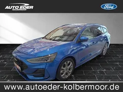 Dynamicblau (metallic) Gebraucht 2023 Ford Focus ST-Line Kombi | 24.880 € (Guter Preis)