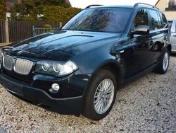 Black sapphire metallic Gebraucht 2009 BMW X3 SUV | 13.690 €