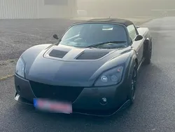 Grau Gebraucht 2004 Opel Speedster Cabrio | 34.500 €