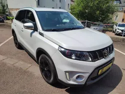 Weiß Gebraucht 2017 Suzuki Vitara SUV | 15.995 € (Fairer Preis)