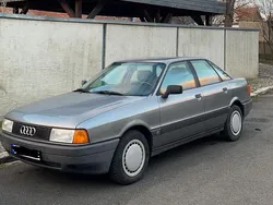 Grau Gebraucht 1989 Audi 80 Limousine | 1.100 €