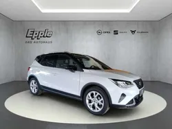 Weiss Gebraucht 2024 Seat Arona FR SUV | 22.490 € (Fairer Preis)