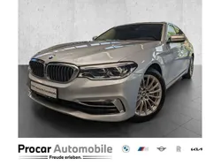 Glaciersilber metallic Gebraucht 2020 BMW 530 Luxury Line Limousine | 36.950 € (Fairer Preis)