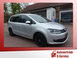 Grau Gebraucht 2015 VW Sharan Comfortline Van / Kleinbus | 16.990 € (Guter Preis)