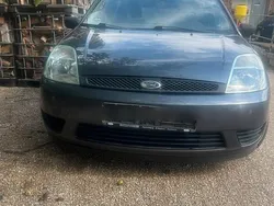 Grau Gebraucht 2005 Ford Fiesta Kleinwagen | 1.199 € (Guter Preis)