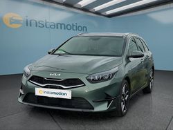 Grün Gebraucht 2023 Kia Ceed Sportswagon Kombi | 24.649 € (Fairer Preis)