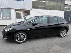 Schwarz Gebraucht 2020 Opel Astra Elegance Limousine | 9.500 €