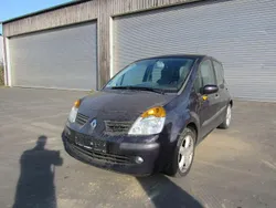 Violett Gebraucht 2006 Renault Modus Van / Kleinbus | 650 € (Superpreis)