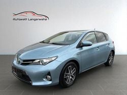 Blau Gebraucht 2015 Toyota Auris Hybrid Edition Limousine | 13.999 € (Fairer Preis)