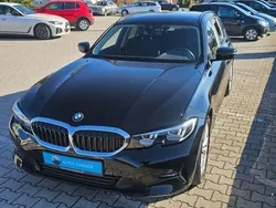 Schwarz Gebraucht 2022 BMW 320 Advantage Limousine | 31.000 € (Fairer Preis)