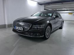 Grau Gebraucht 2022 Genesis G80 Limousine | 46.700 € (Guter Preis)