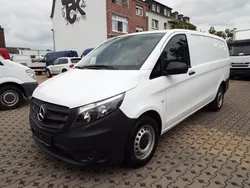 Weiß Gebraucht 2021 Mercedes Vito Van / Kleinbus | 18.433 € (Fairer Preis)