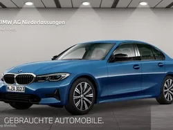 Blau Gebraucht 2022 BMW 330 Sport Line Limousine | 40.890 € (Teuer)
