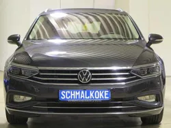 Manganese gray (metallic) Gebraucht 2021 VW Passat Elegance Kombi | 27.500 € (Guter Preis)