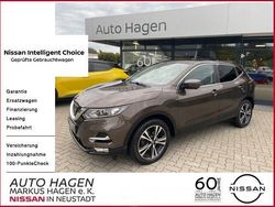 Brown metallic Gebraucht 2017 Nissan Qashqai 360º SUV | 17.900 €