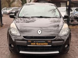 Grau Gebraucht 2009 Renault Clio II Authentique Limousine | 2.999 € (Fairer Preis)