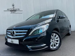 Schwarz Gebraucht 2014 Mercedes B200 Van / Kleinbus | 13.490 € (Fairer Preis)
