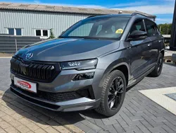 Grau Gebraucht 2022 Skoda Karoq SportLine SUV | 34.299 € (Teuer)