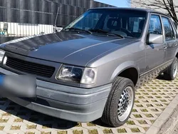 Grau Gebraucht 1990 Opel Corsa S Kleinwagen | 2.999 €