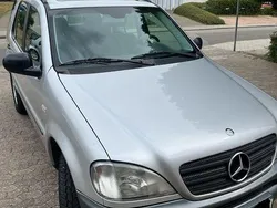 Silber Gebraucht 2001 Mercedes ML270 SUV | 5.999 € (Fairer Preis)