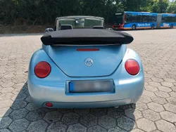 Blau Gebraucht 2003 VW Beetle Cabrio | 3.200 €