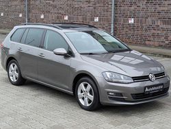 Grau Gebraucht 2015 VW Golf VII Cup Kombi | 11.000 € (Fairer Preis)