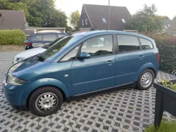 Blau Gebraucht 2002 Audi A2 Kleinwagen | 6.750 € (Etwas zu teuer)